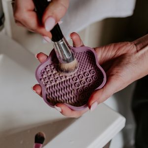 Brush Bath - Image 4